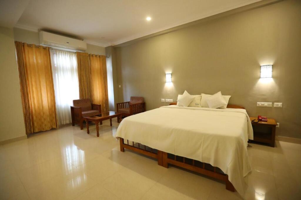 Перумал Ковил Пати: KTDC Garden House Malampuzha Dam