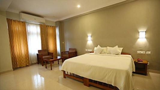 Перумал Ковил Пати: KTDC Garden House Malampuzha Dam