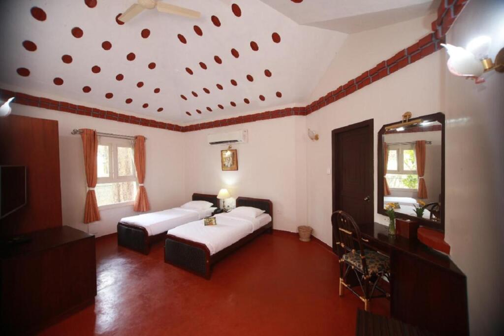 Перумал Ковил Пати: Kairali - The Ayurvedic Healing Village