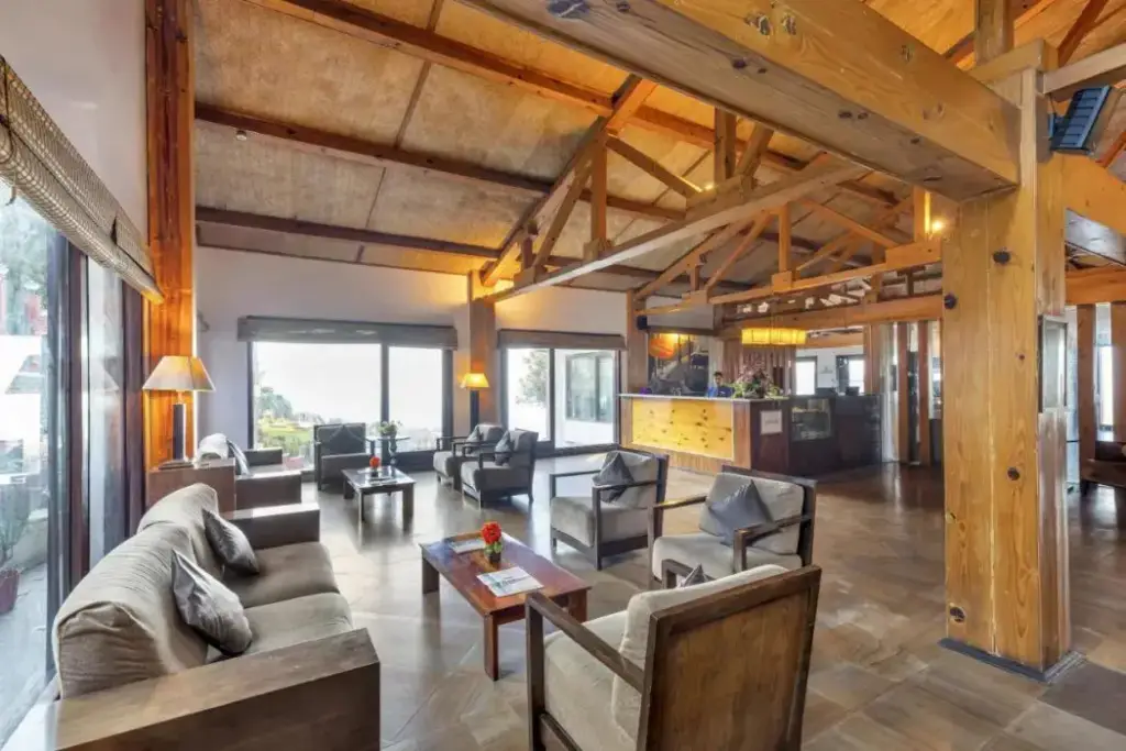 Техри: Club Mahindra Kanatal