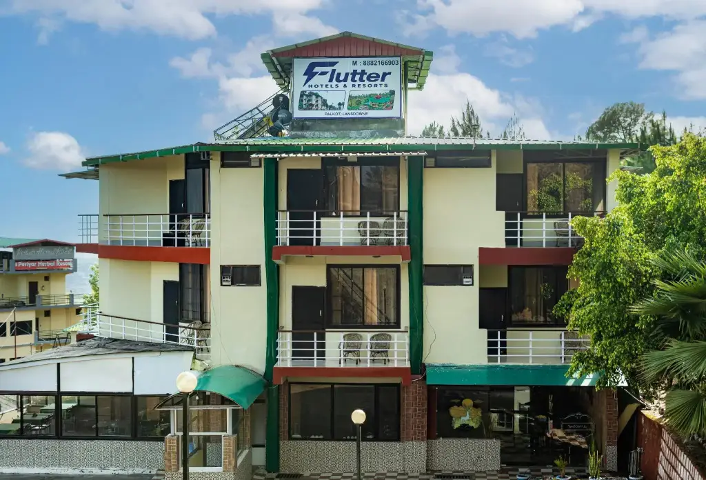 Чубаттакхал: Corbett Hill Resorts
