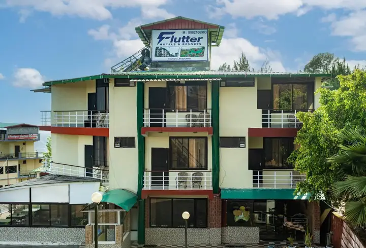 Чубаттакхал: Corbett Hill Resorts