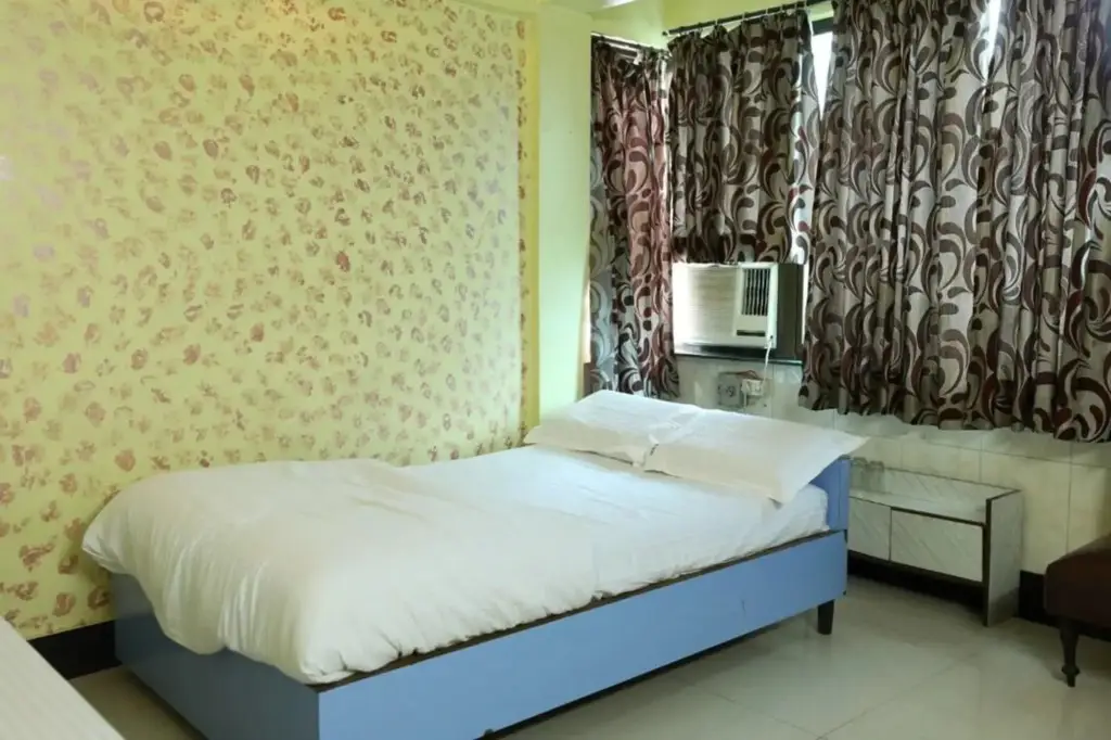 Мумбаи: Ellora Guest House