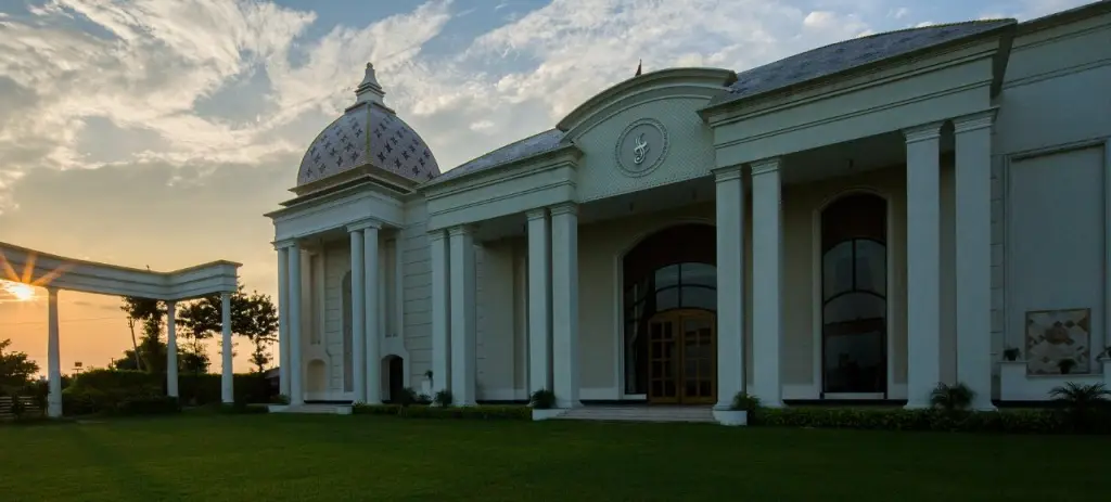 Джаландхар: Отель Cabbana Resort & Spa