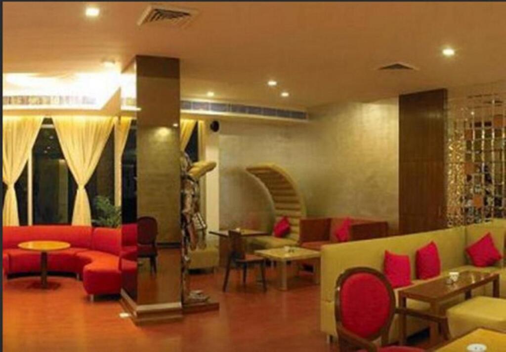 Джайпур: Royal Orchid Central Jaipur