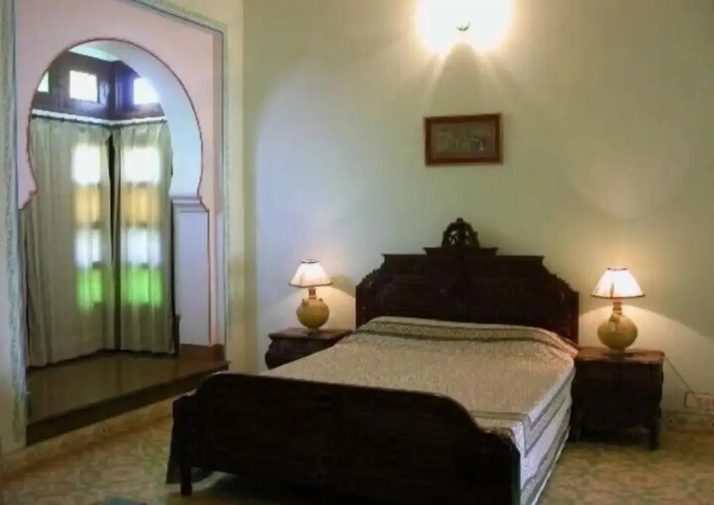 Басси: Bassi Fort Palace