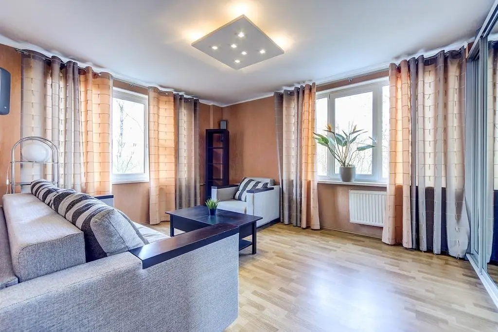 Санкт-Петербург: Na Bolshevikov 5 Apartments