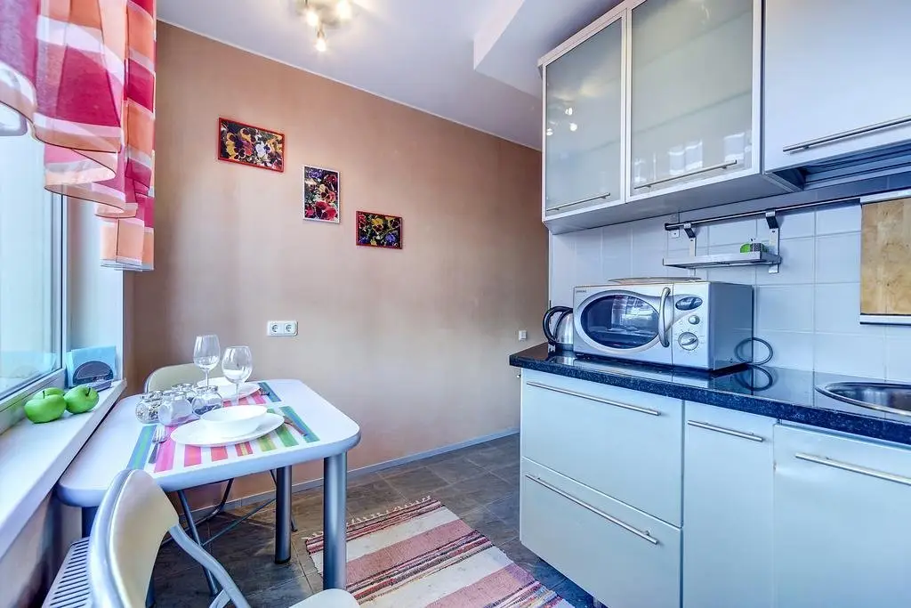 Санкт-Петербург: Na Bolshevikov 5 Apartments