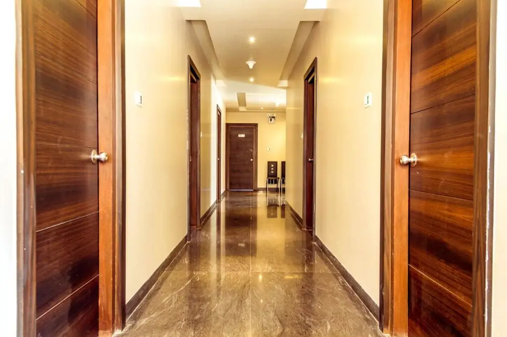 Висакхапатнам: OYO 1433 Hotel Five Elements