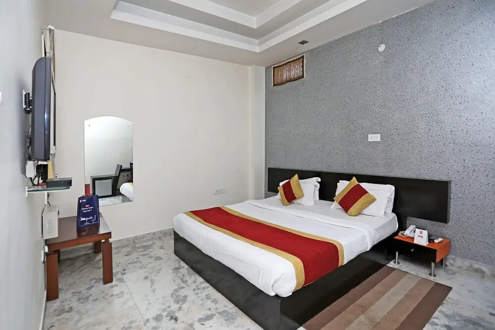 Гуруграм: OYO 677 Tanvi Villa