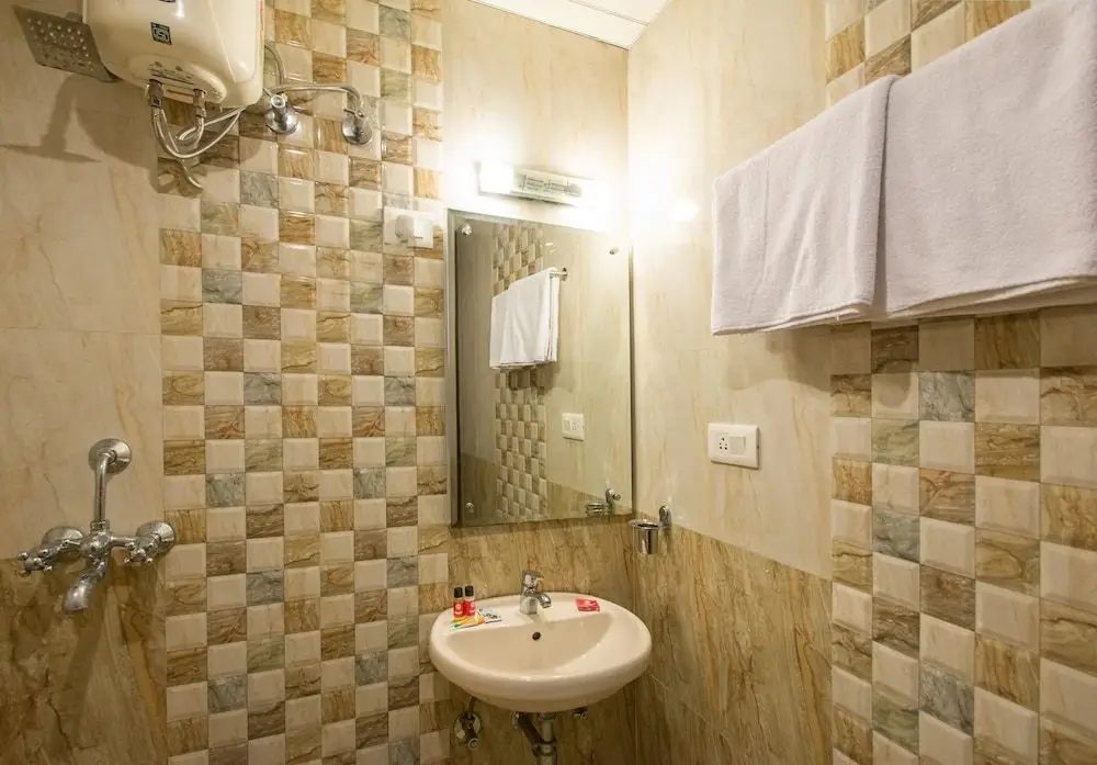Джайпур: OYO 838 Hotel SuryaGarh