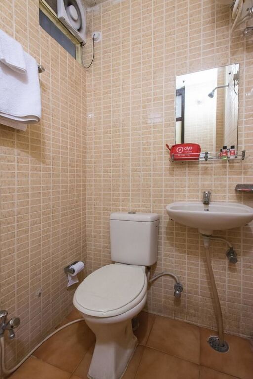 Джайпур: OYO 447 Hotel Rockland