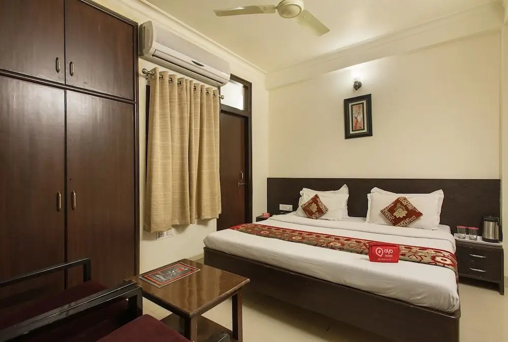 Джайпур: OYO 447 Hotel Rockland