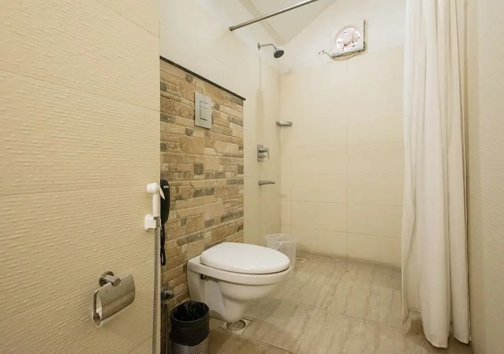 Джайпур: OYO 705 Hotel S-57