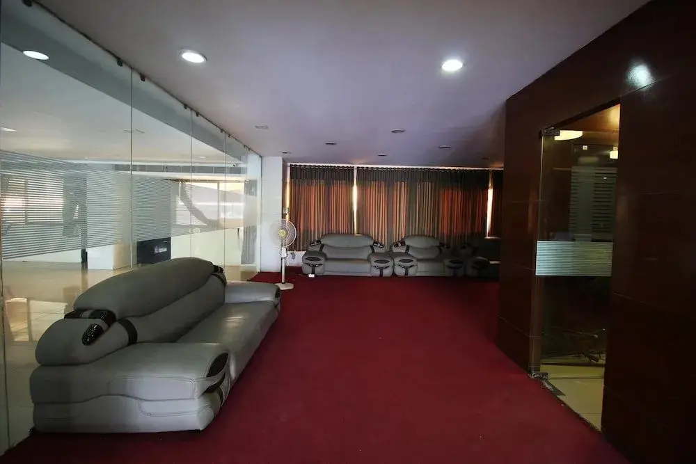 Ахмедабад: OYO 1821 Aarya Grand Hotel and Resort