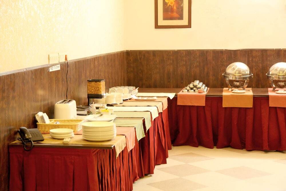 Джайпур: OYO 1920 Hotel Bella Vista