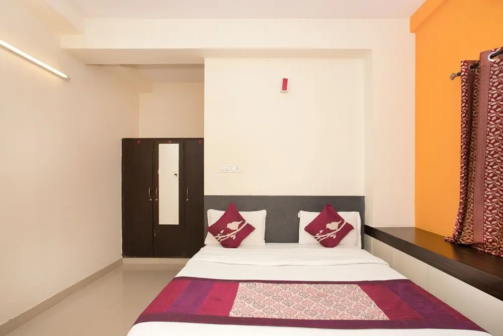 Бангалор: OYO 1848 Hotel Anugriha Rooms