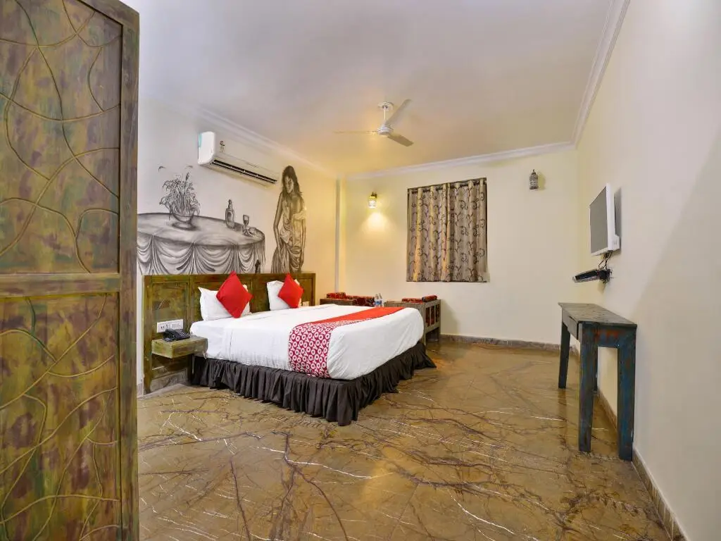 Джайпур: OYO 1006 Hotel Red Fort
