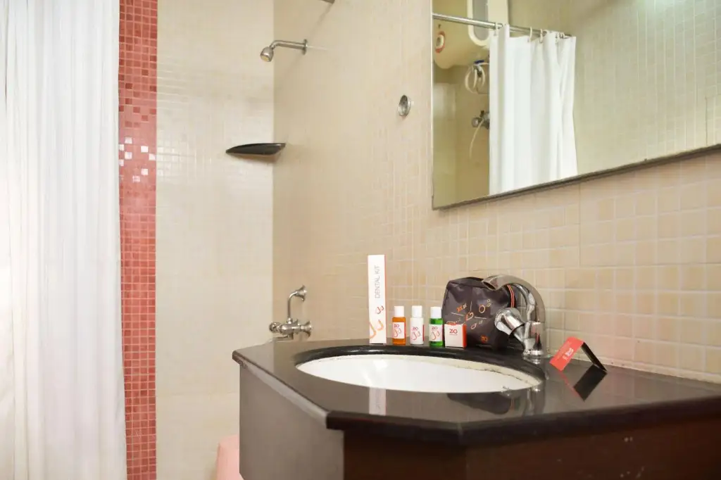 Хидерабад: ZO Rooms SR Nagar