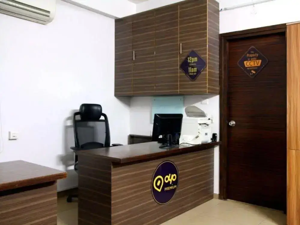 Хидерабад: OYO 14502 Hotel Hill View Guest House Hitech City