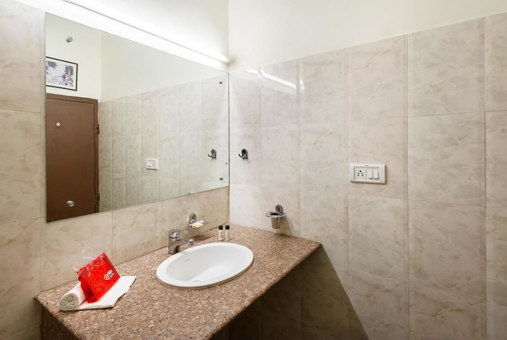 Джайпур: OYO 1143 Hotel RDB Palace
