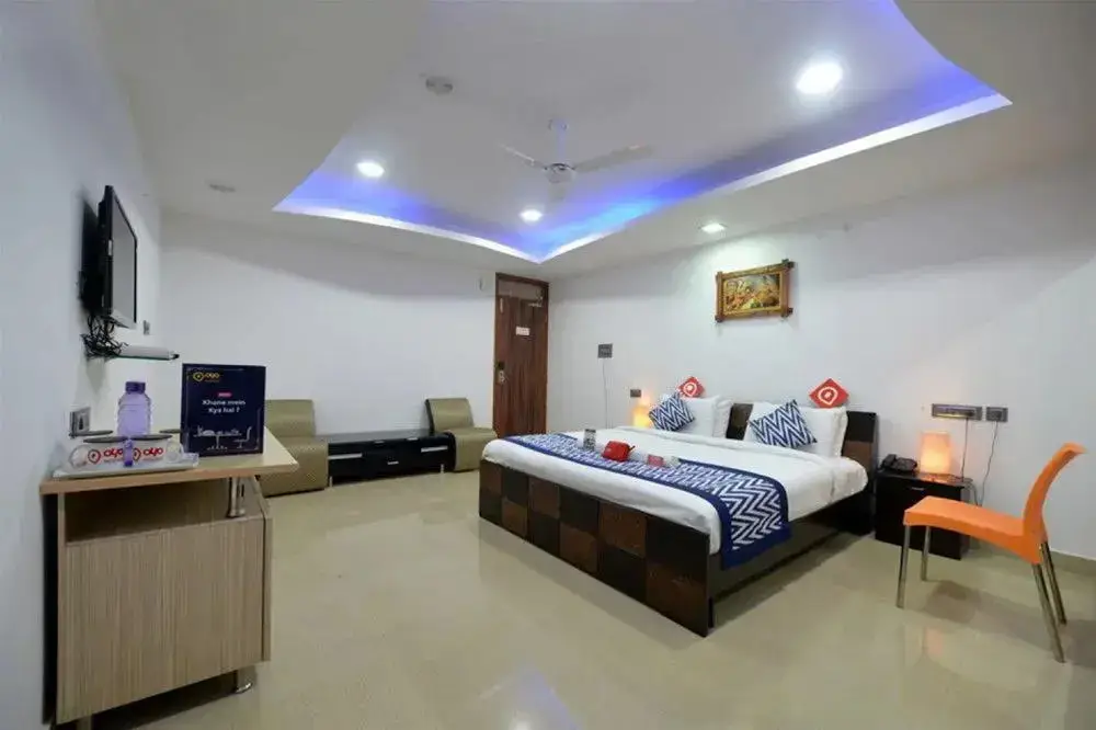 Хидерабад: OYO Premium Gachibowli Near DLF