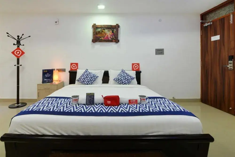 Хидерабад: OYO Premium Gachibowli Near DLF