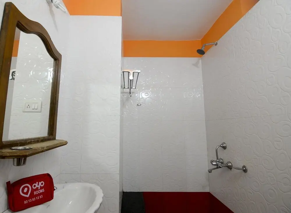 Южный Гоа: OYO 2074 StayOut Hotel Aston Ajoy Home Comfort