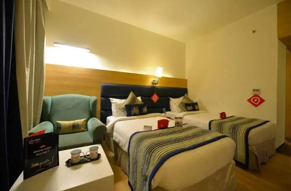 Хидерабад: OYO Premium Banjara Hills Road No1