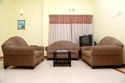 Бангалор: OYO Aptmnts Shanthi Nagar Richmond Town