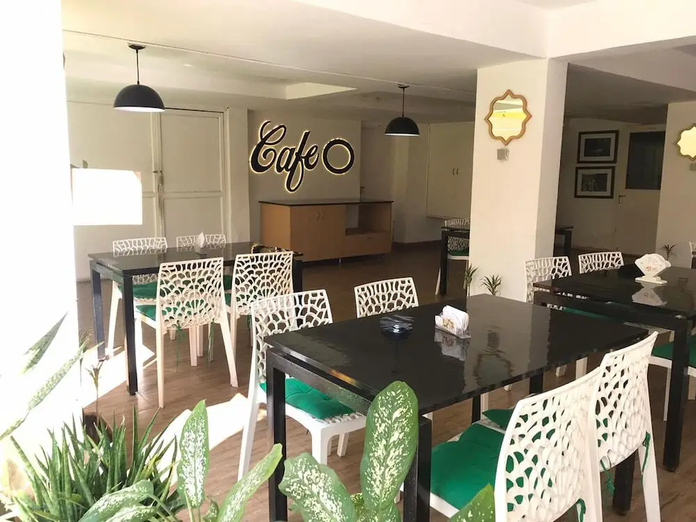 Панаджи: Hotel Miramar, Miramar Beach, Goa