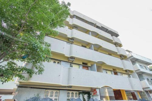 Goroomgo Ample Mint Chickpet Bengaluru — фото 1