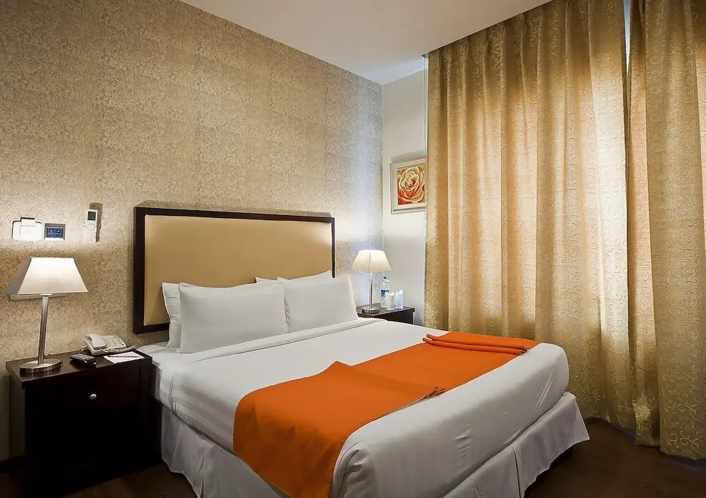 Гуруграм: Hotel Grenville