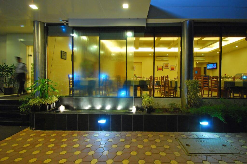 Пуна: Phoenix Hotel