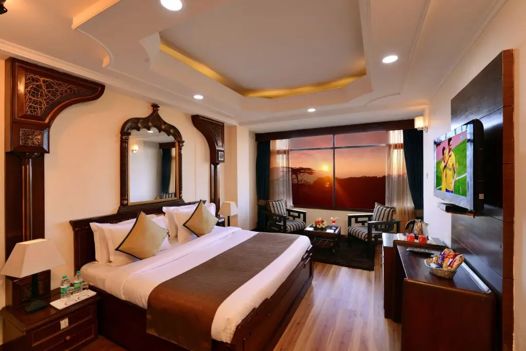 Шимла: Ashiana Clarks Inn, Shimla