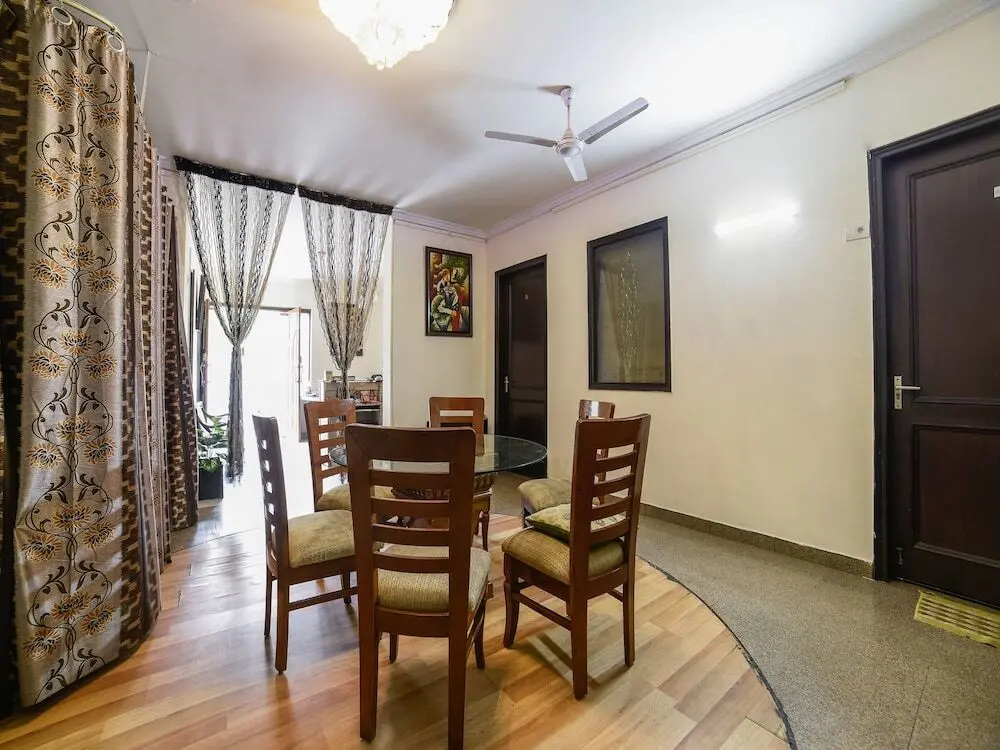 Нью-Дели: OYO Rooms East Of Kailash B Block