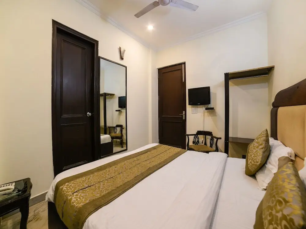 Нью-Дели: OYO Rooms East Of Kailash B Block