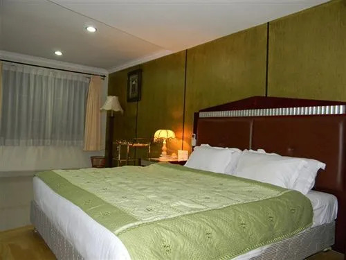 Бангалор: Sri Harsha Residency