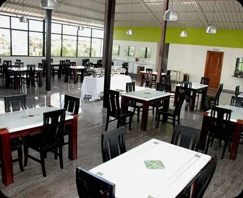 Бангалор: Sri Harsha Residency