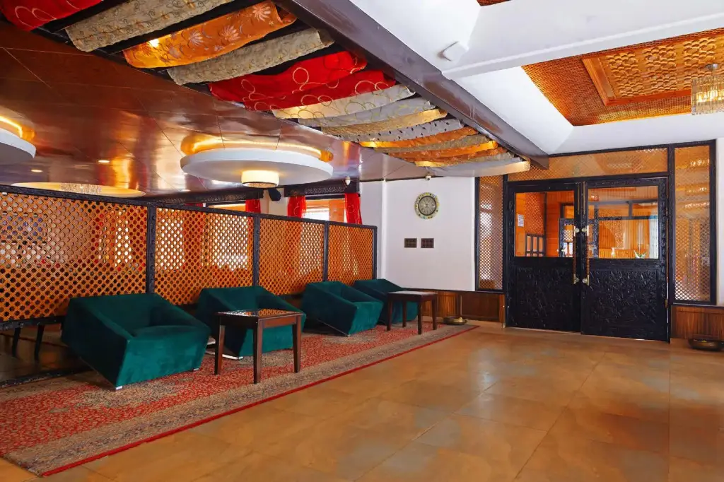 Гульмарг: Hotel Grand Mumtaz