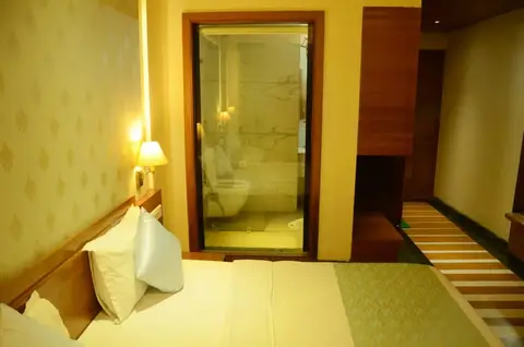 Hotel Shalimar Palace — фото 1