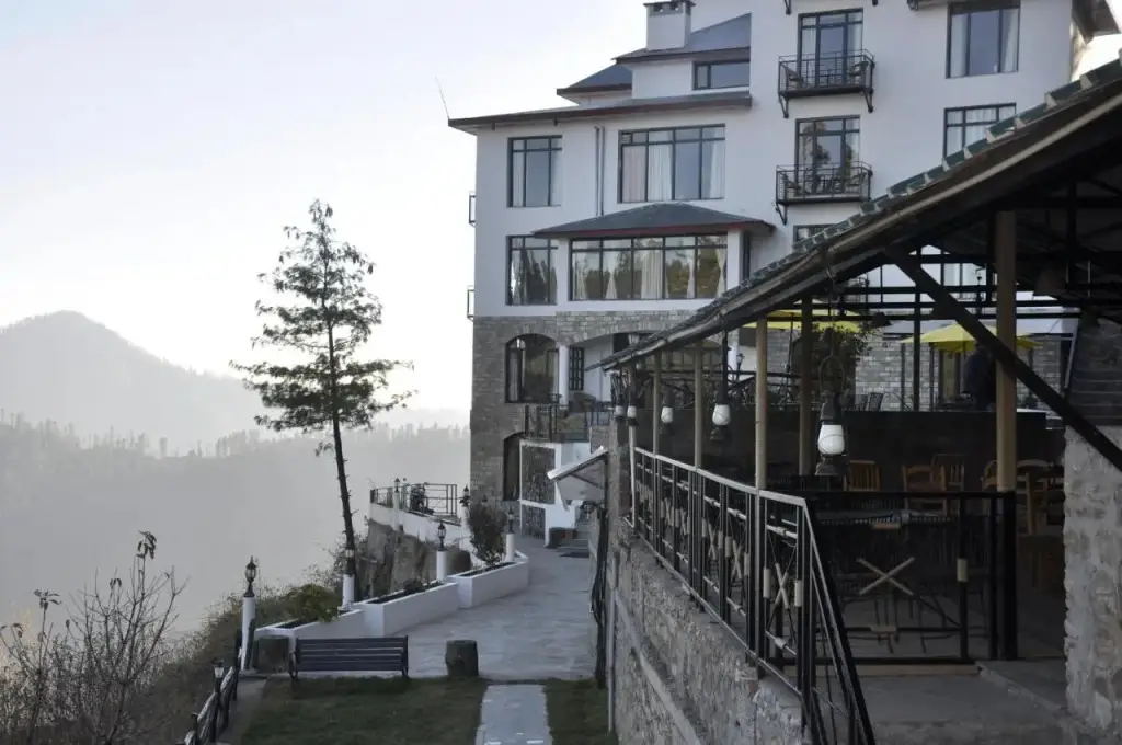 Куфри: Tethys Ski Resort Narkanda