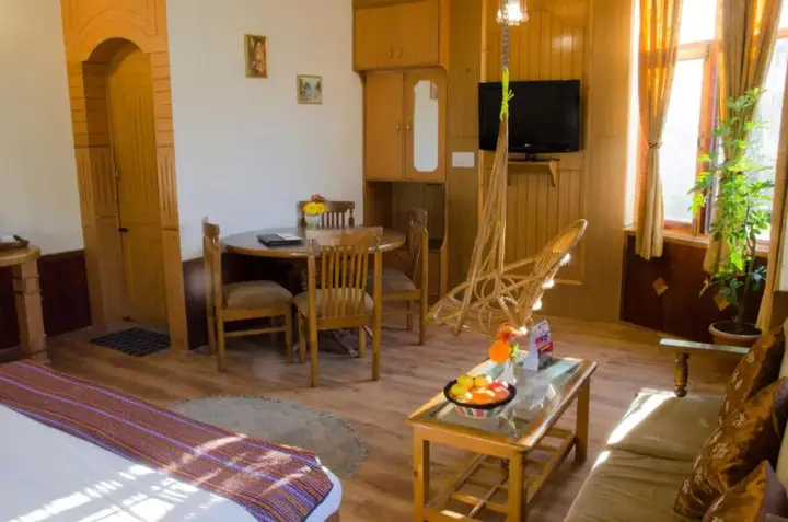 Манали: Heritage Holiday Cottages