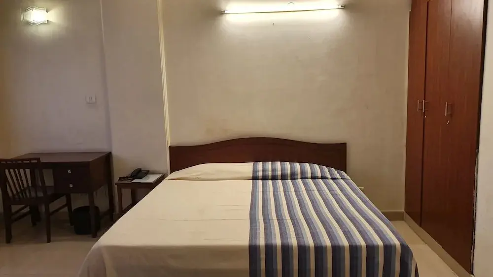 Нью-Дели: YWCA International Guest House