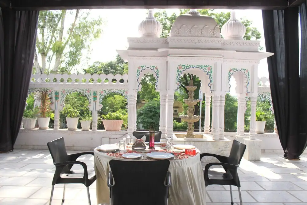 Удаипур: OYO 1592 Hotel Empire palace
