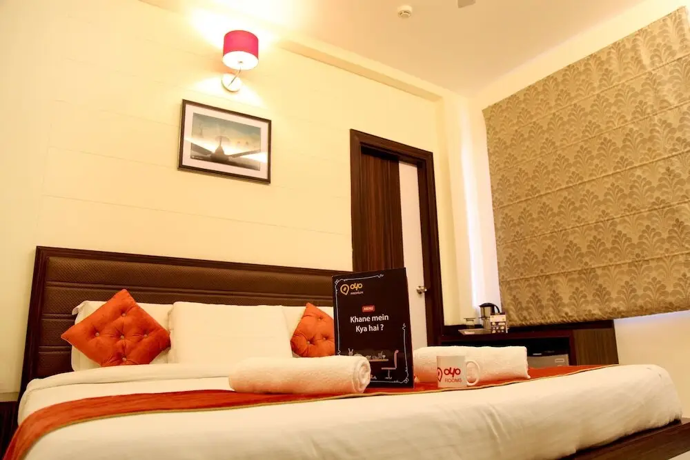 Варанаси: OYO 2244 Hotel Premiere Villa