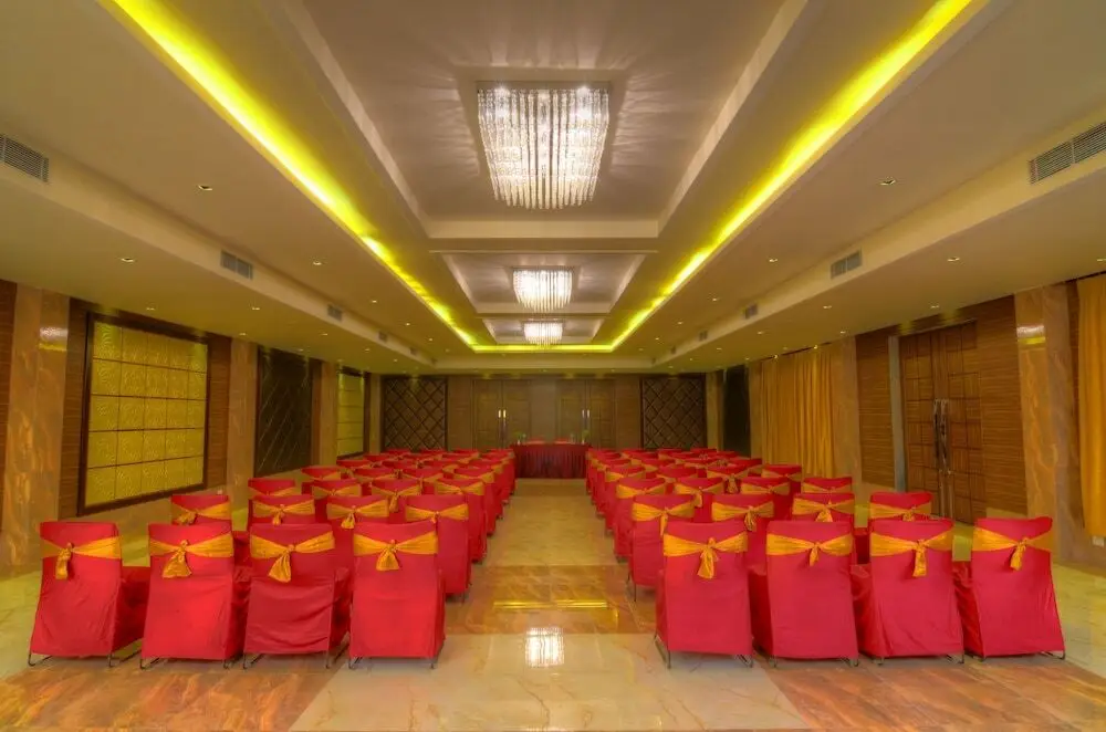 Пури: OYO 3010 Chanakya BNR Hotel