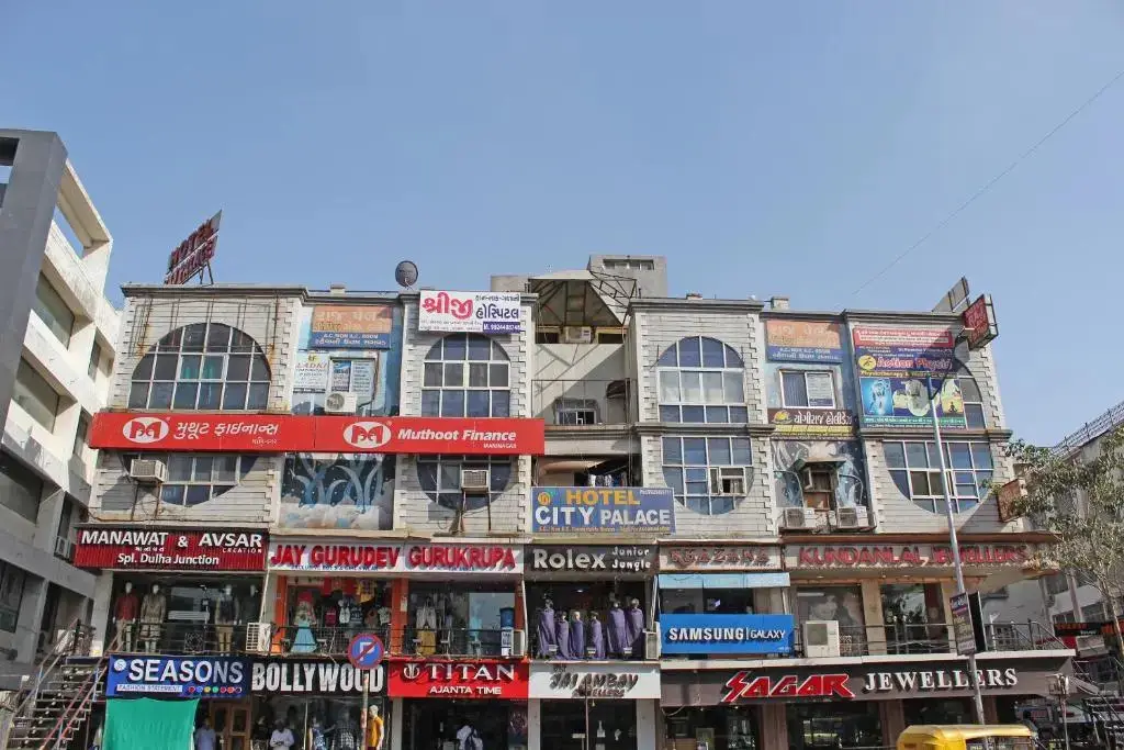OYO Rooms Maninagar Station 3 — фото 1