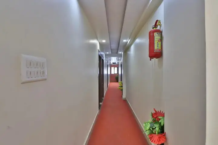 Ахмедабад: OYO Rooms Maninagar Station 3