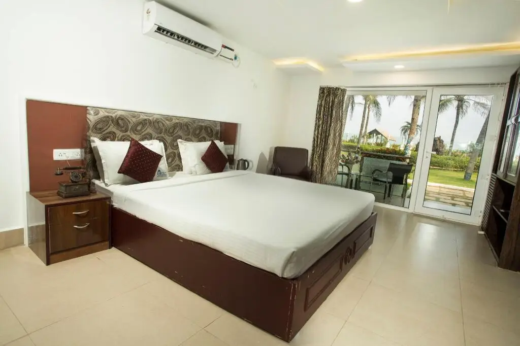 Махабалипурам: Shelter Beach Resort - Ecr